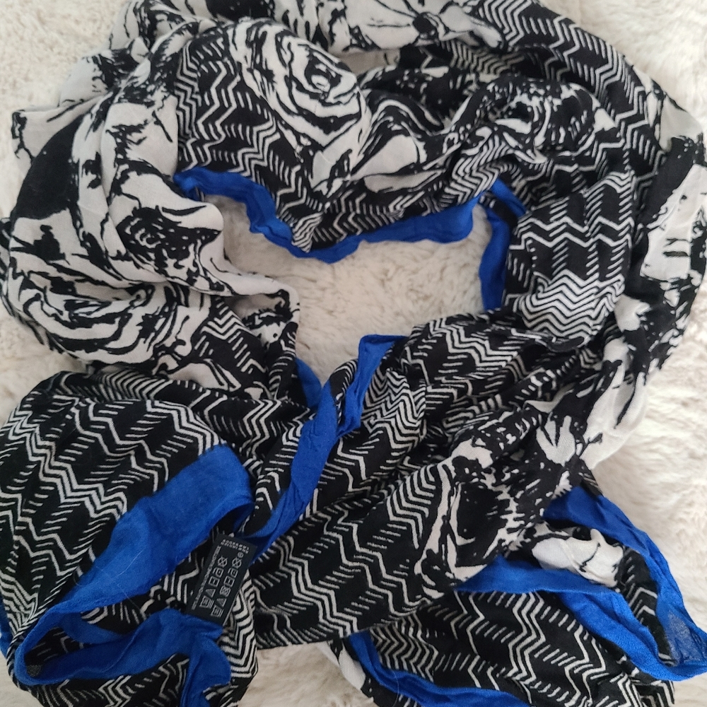 Stella & Dot scarf